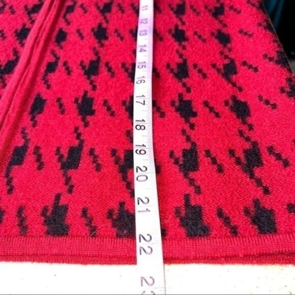 Crystal-Kobe Womens Wool Houndstooth Zip-Up Sweater Vest Red & Black Vintage Siz - Picture 3 of 11